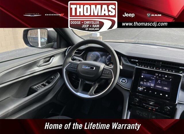 
								Jeep Grand Cherokee L full									
