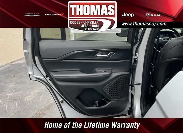
								Jeep Grand Cherokee full									