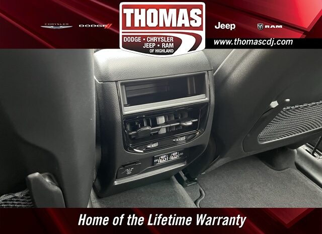 
								Jeep Grand Cherokee full									