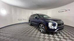 
										Mitsubishi Outlander full									