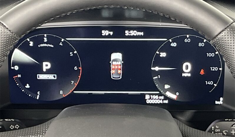 
								Mitsubishi Outlander full									