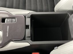 
										Mitsubishi Outlander full									