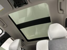 
										Mitsubishi Outlander full									