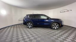 
										Mitsubishi Outlander full									