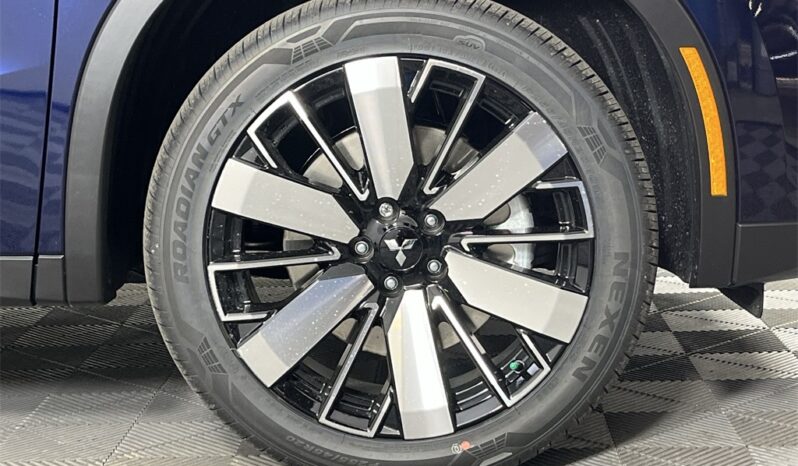 
								Mitsubishi Outlander full									