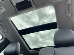 
										Mitsubishi Outlander full									