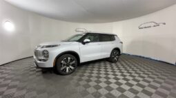 
										Mitsubishi Outlander full									