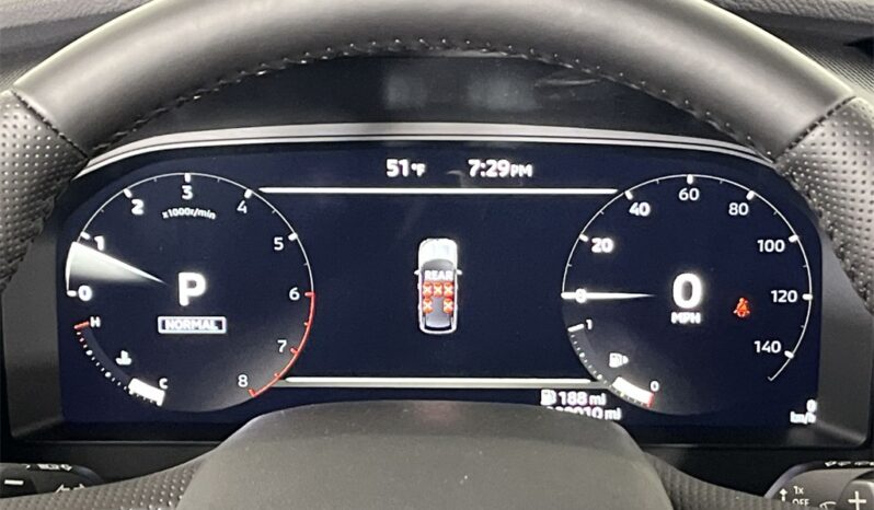 
								Mitsubishi Outlander full									