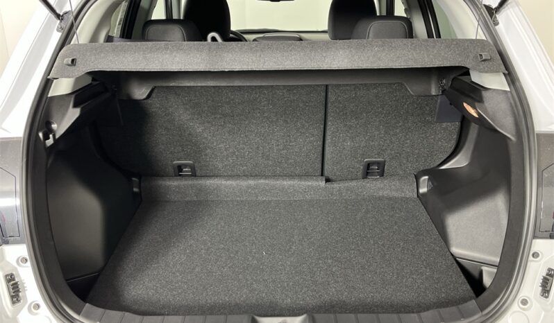 
								Mitsubishi Outlander Sport full									