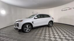 
										Mitsubishi Outlander Sport full									