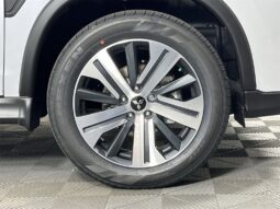 
										Mitsubishi Outlander Sport full									