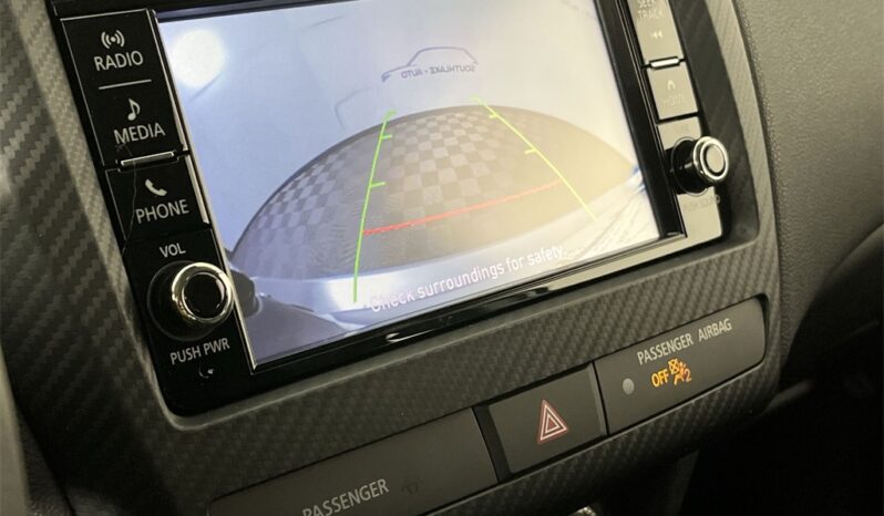 
 Mitsubishi Outlander Sport full									