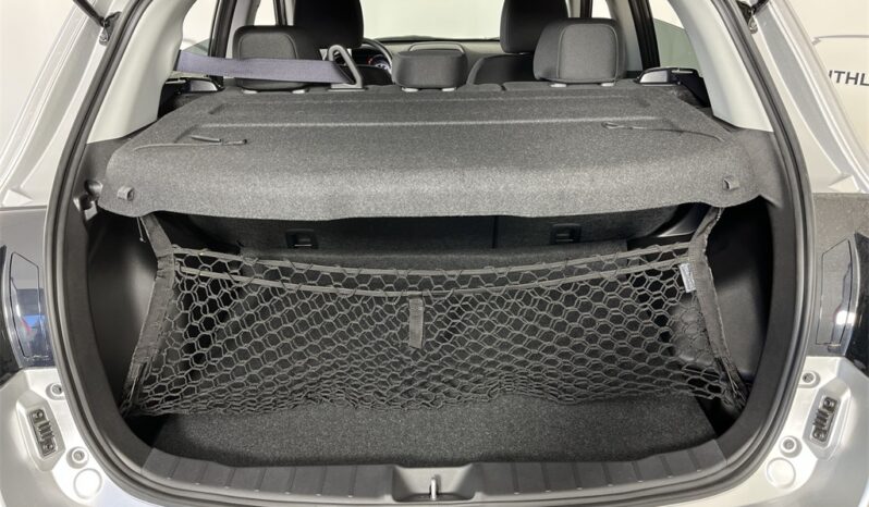 
 Mitsubishi Outlander Sport full									