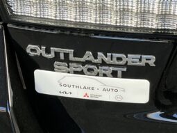 
										Mitsubishi Outlander Sport full									