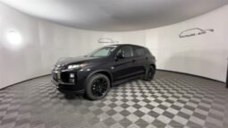 
										Mitsubishi Outlander Sport full									