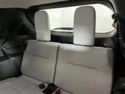 
										Mitsubishi Outlander full									