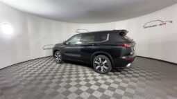 
										Mitsubishi Outlander full									