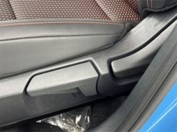 
										Nissan Kicks full									