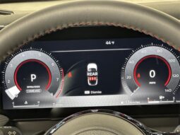 
										Nissan Kicks full									