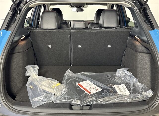
								Nissan Kicks full									