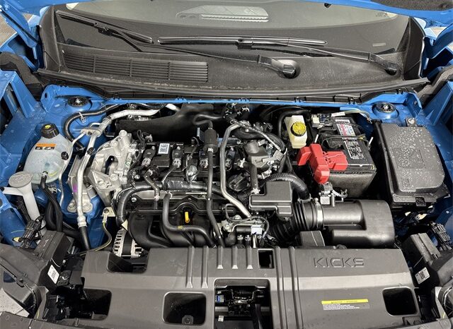 
								Nissan Kicks full									