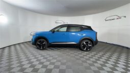 
										Nissan Kicks full									