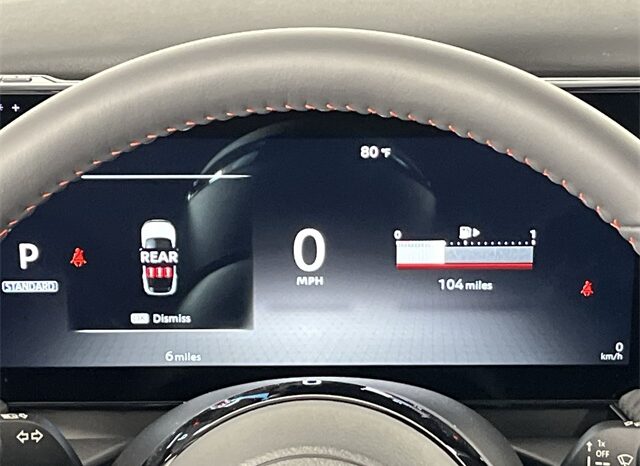 
								Nissan Kicks full									