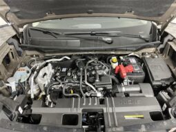 
										Nissan Kicks full									