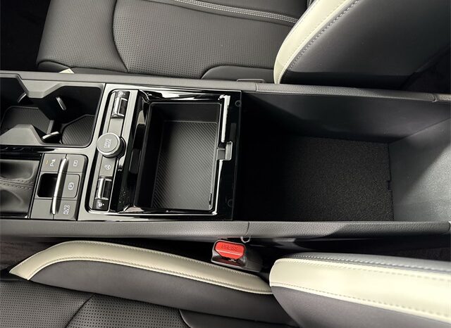 
 Kia K5 full									