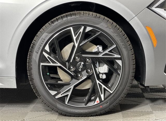 
 Kia K5 full									