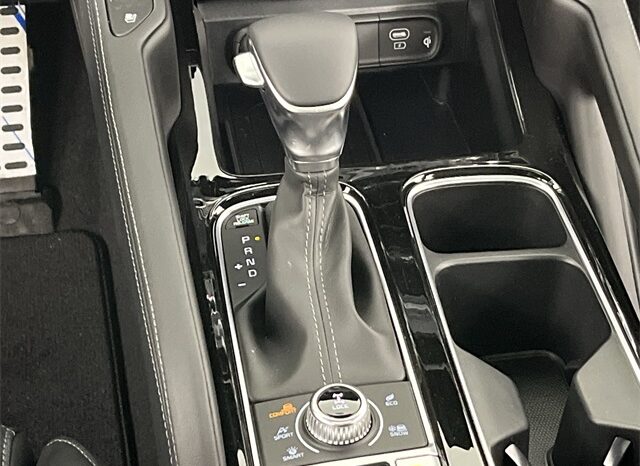 
								Kia Telluride full									