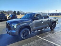 
										Toyota Tundra Hybrid full									
