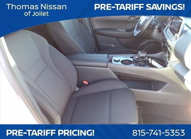 
								Nissan Rogue full									