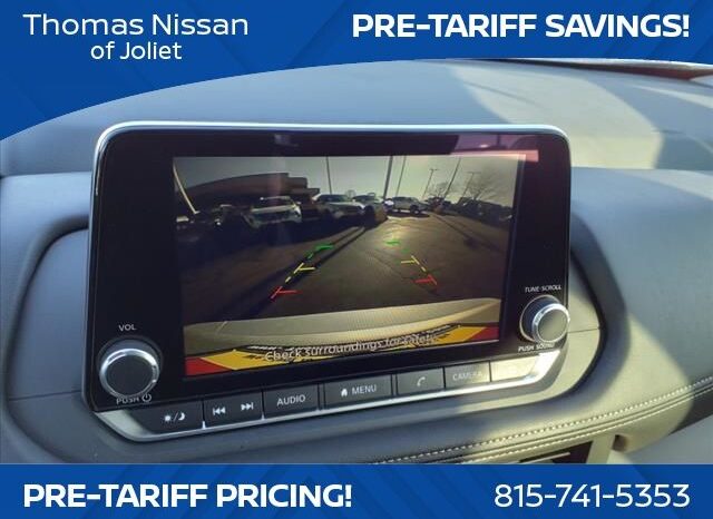 
								Nissan Rogue full									