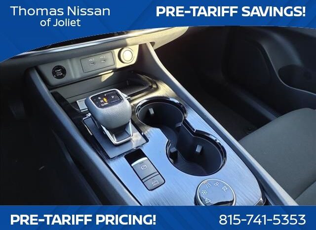 
								Nissan Rogue full									