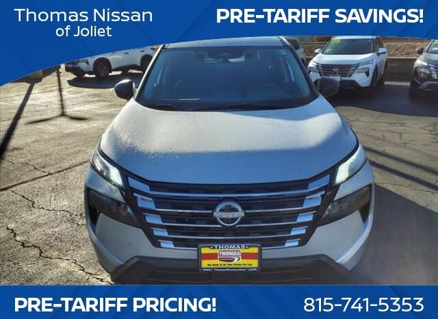 
								Nissan Rogue full									