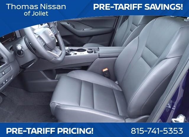 
								Nissan Rogue full									