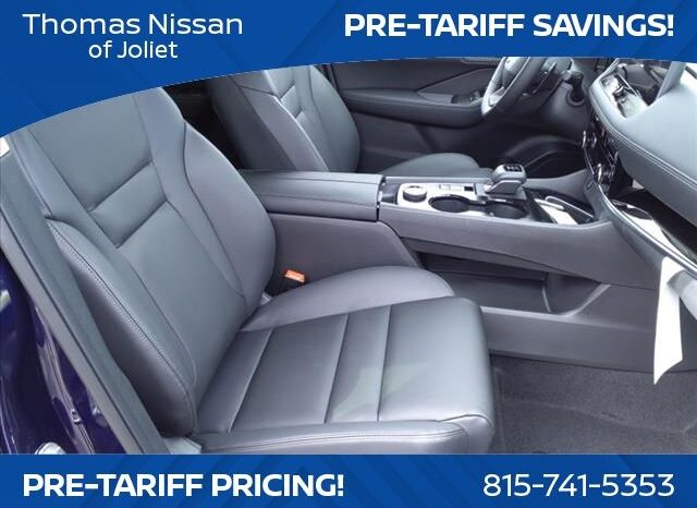 
								Nissan Rogue full									