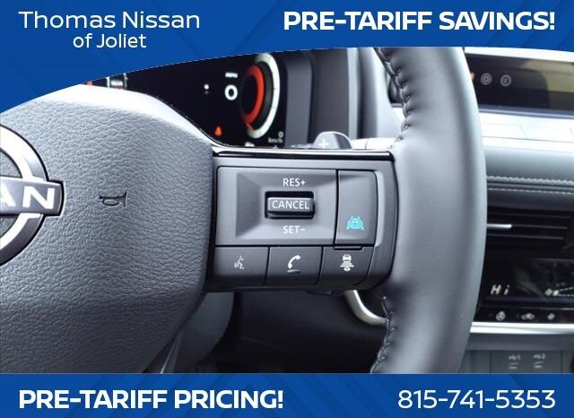 
								Nissan Rogue full									