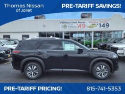 
										Nissan Pathfinder full									