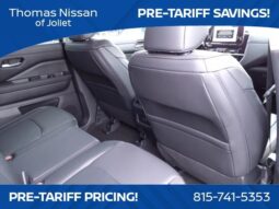 
										Nissan Pathfinder full									