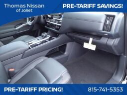 
										Nissan Pathfinder full									