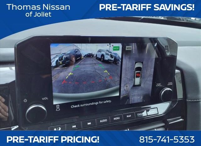 
								Nissan Pathfinder full									