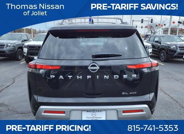 
								Nissan Pathfinder full									