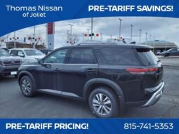 
										Nissan Pathfinder full									