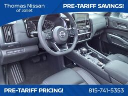 
										Nissan Pathfinder full									