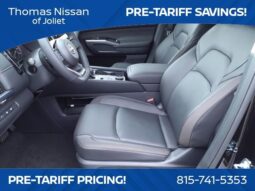 
										Nissan Pathfinder full									
