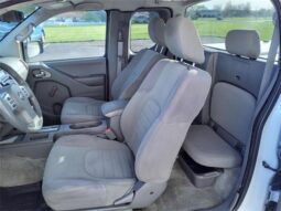 
										Nissan Frontier full									