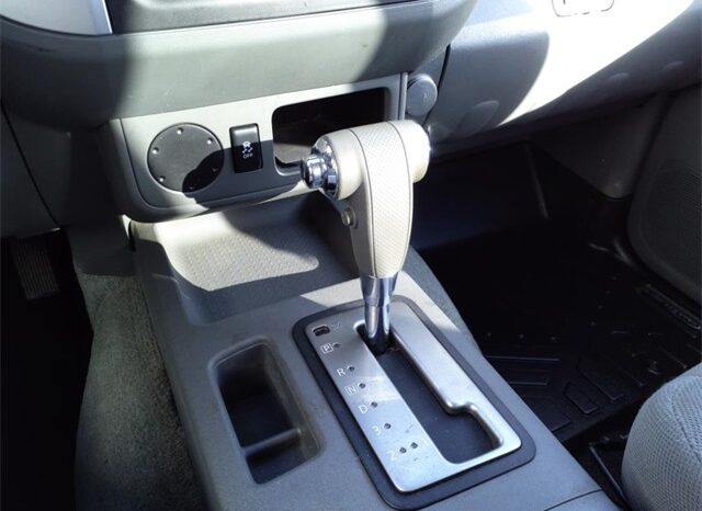 
								Nissan Frontier full									