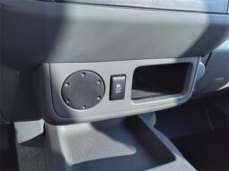 
										Nissan Frontier full									
